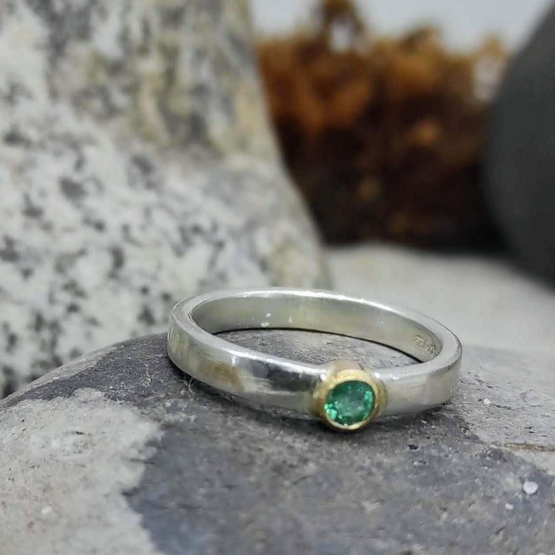 9ct-silver-ring-gold-emerald